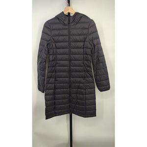 Quince Women Lightweight Down Long Puffer Jacket Black Outerwear XS